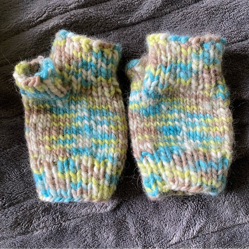 Hand knit Fingerless Gloves